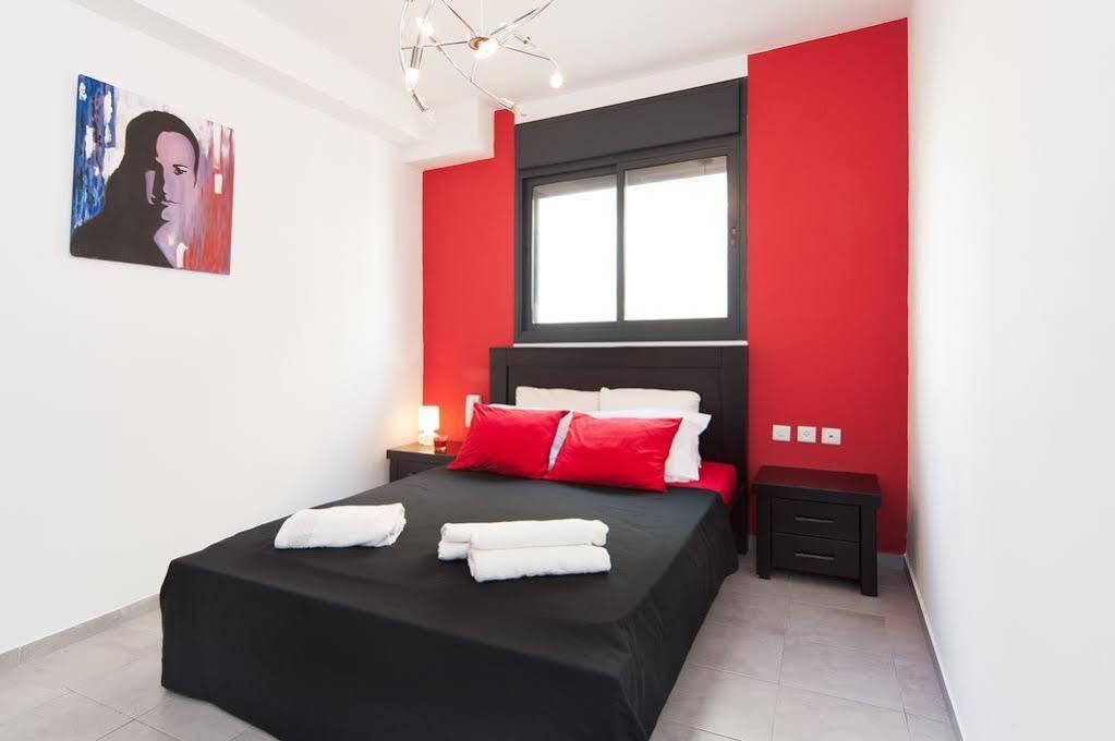 Stunning 2Br Apt W Balcony In City Center By Sea N' Rent テル・アビブ エクステリア 写真
