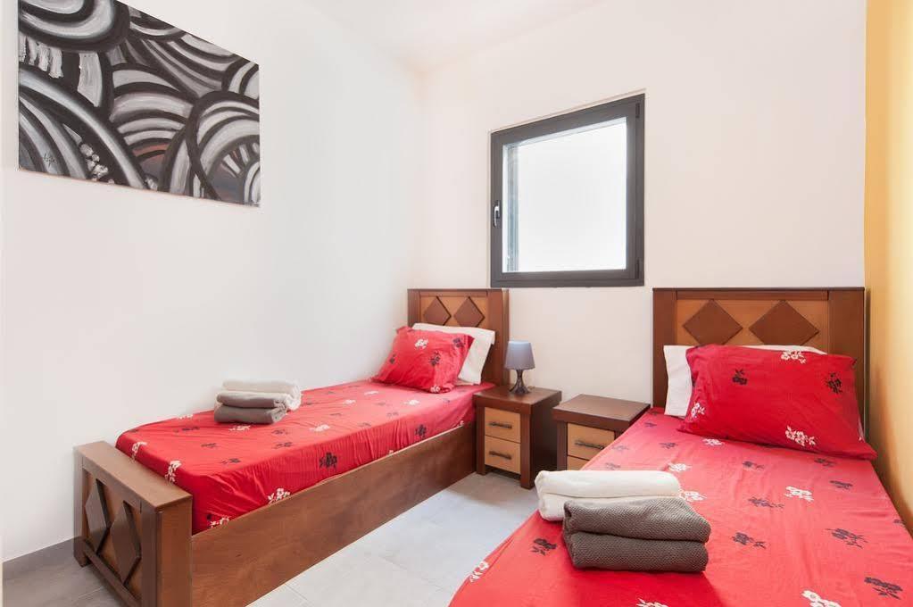 Stunning 2Br Apt W Balcony In City Center By Sea N' Rent テル・アビブ エクステリア 写真